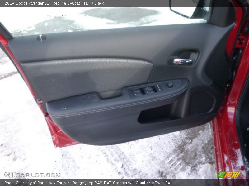Redline 2-Coat Pearl / Black 2014 Dodge Avenger SE