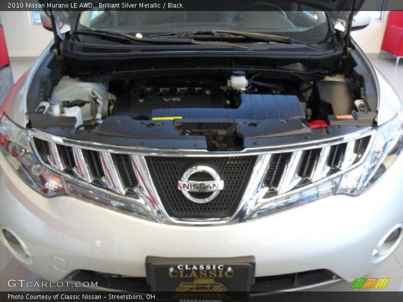 Brilliant Silver Metallic / Black 2010 Nissan Murano LE AWD