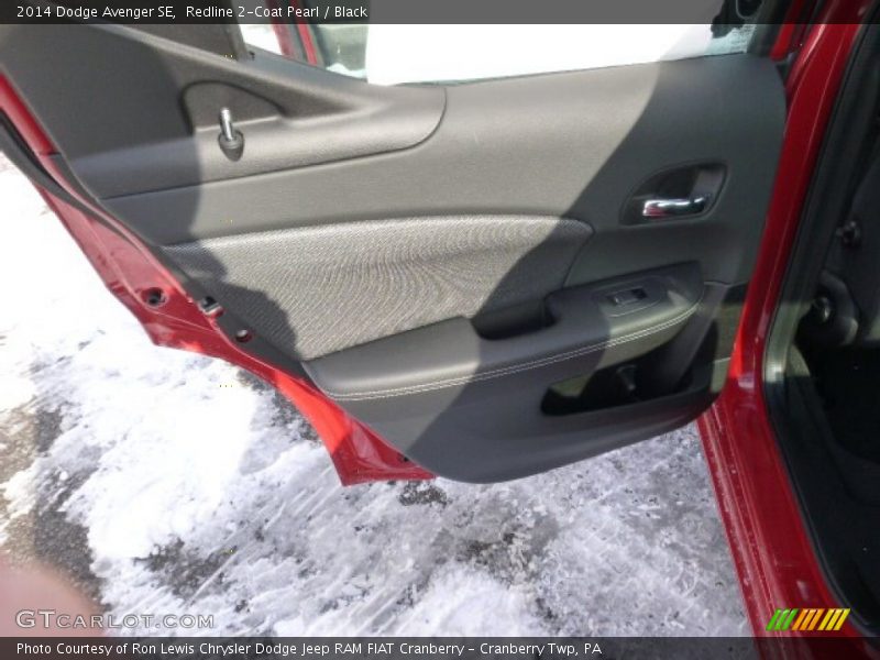 Redline 2-Coat Pearl / Black 2014 Dodge Avenger SE
