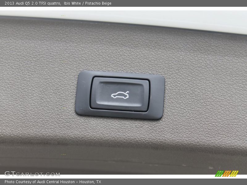 Ibis White / Pistachio Beige 2013 Audi Q5 2.0 TFSI quattro