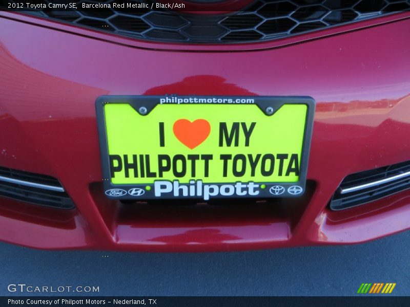 Barcelona Red Metallic / Black/Ash 2012 Toyota Camry SE