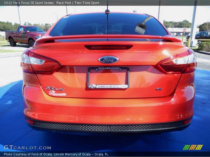 Race Red / Two-Tone Sport 2012 Ford Focus SE Sport Sedan