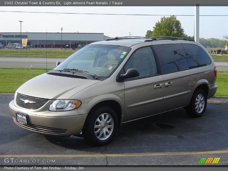 Light Almond Pearl Metallic / Taupe 2002 Chrysler Town & Country EX
