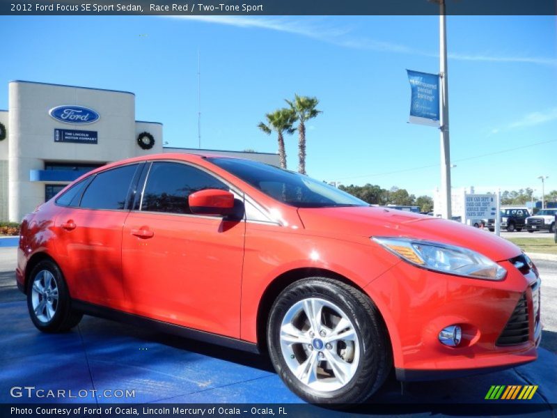 Race Red / Two-Tone Sport 2012 Ford Focus SE Sport Sedan