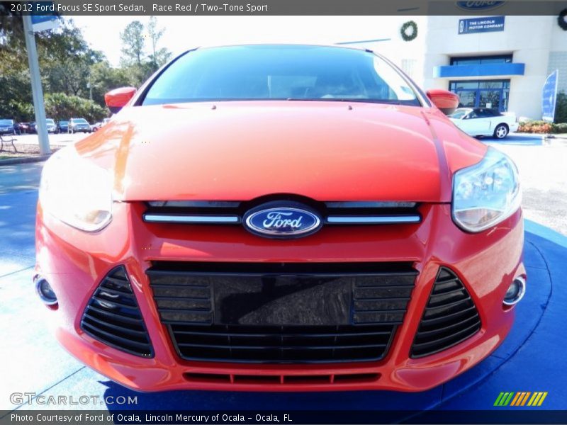 Race Red / Two-Tone Sport 2012 Ford Focus SE Sport Sedan