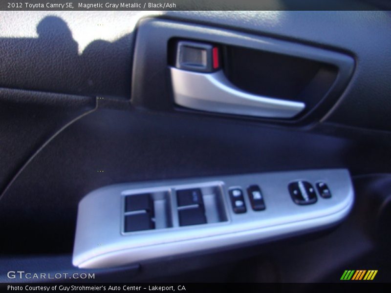 Magnetic Gray Metallic / Black/Ash 2012 Toyota Camry SE