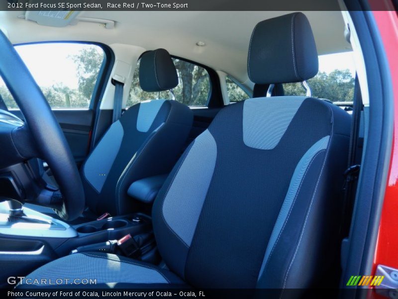 Race Red / Two-Tone Sport 2012 Ford Focus SE Sport Sedan