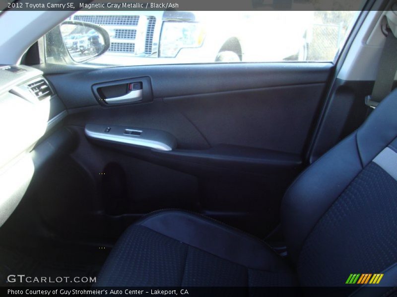 Magnetic Gray Metallic / Black/Ash 2012 Toyota Camry SE