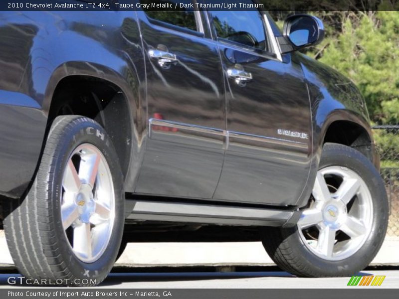 Taupe Gray Metallic / Dark Titanium/Light Titanium 2010 Chevrolet Avalanche LTZ 4x4