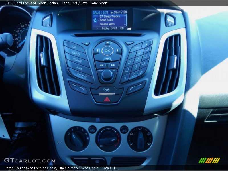 Race Red / Two-Tone Sport 2012 Ford Focus SE Sport Sedan