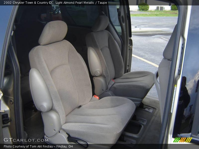 Light Almond Pearl Metallic / Taupe 2002 Chrysler Town & Country EX
