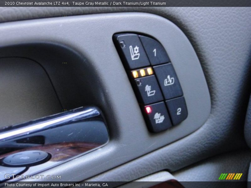 Taupe Gray Metallic / Dark Titanium/Light Titanium 2010 Chevrolet Avalanche LTZ 4x4