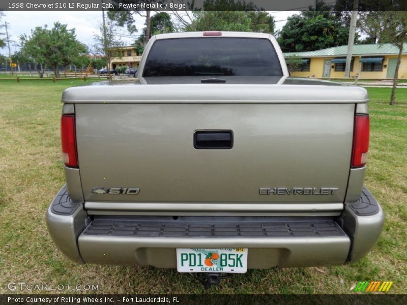 Pewter Metallic / Beige 1998 Chevrolet S10 LS Regular Cab