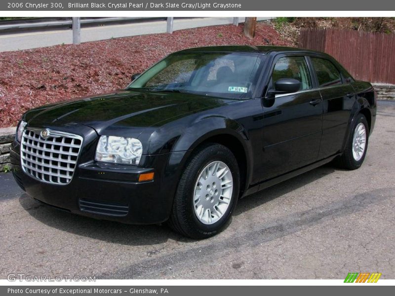 Brilliant Black Crystal Pearl / Dark Slate Gray/Light Graystone 2006 Chrysler 300