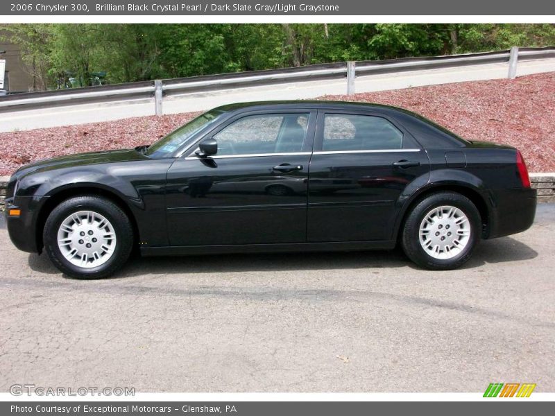 Brilliant Black Crystal Pearl / Dark Slate Gray/Light Graystone 2006 Chrysler 300
