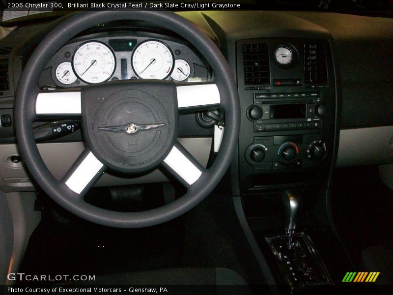 Brilliant Black Crystal Pearl / Dark Slate Gray/Light Graystone 2006 Chrysler 300