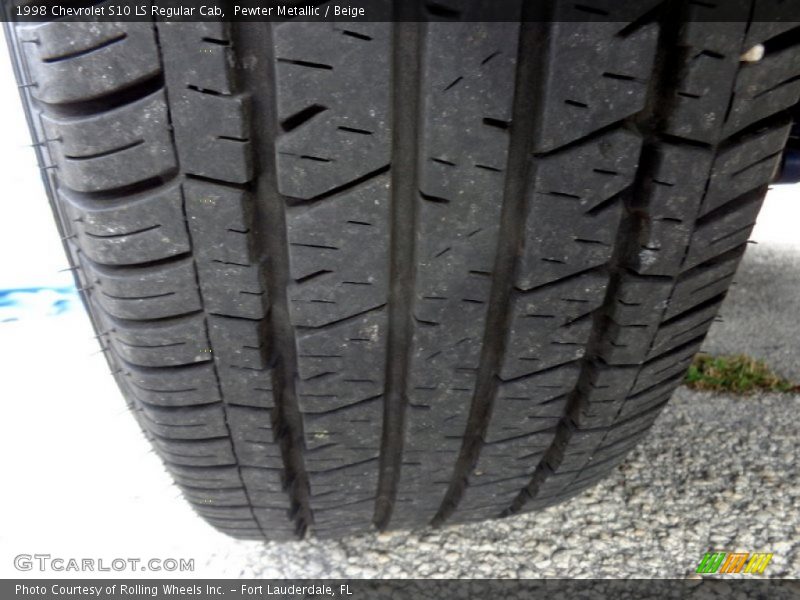 Pewter Metallic / Beige 1998 Chevrolet S10 LS Regular Cab