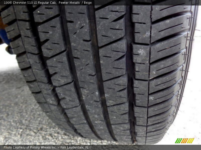 Pewter Metallic / Beige 1998 Chevrolet S10 LS Regular Cab