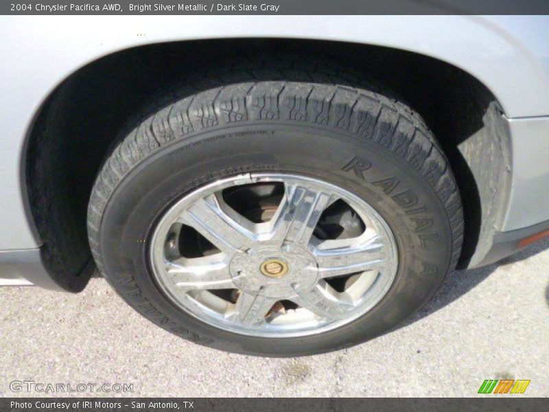 Bright Silver Metallic / Dark Slate Gray 2004 Chrysler Pacifica AWD
