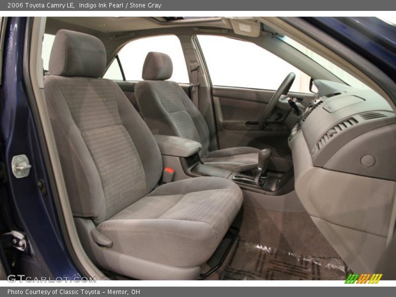 Front Seat of 2006 Camry LE