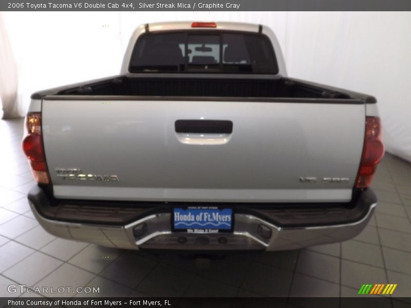 Silver Streak Mica / Graphite Gray 2006 Toyota Tacoma V6 Double Cab 4x4
