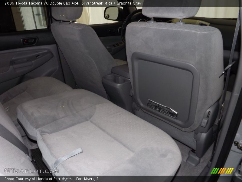 Silver Streak Mica / Graphite Gray 2006 Toyota Tacoma V6 Double Cab 4x4