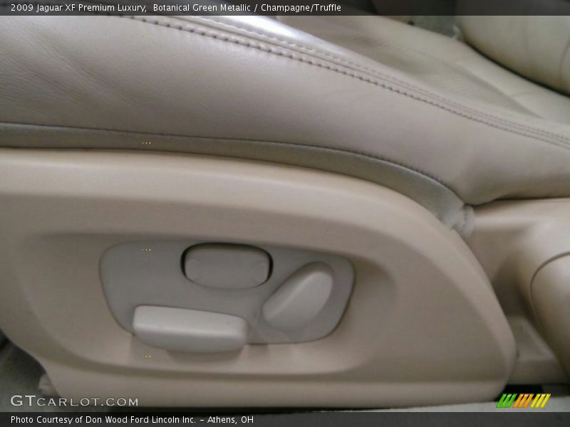 Botanical Green Metallic / Champagne/Truffle 2009 Jaguar XF Premium Luxury