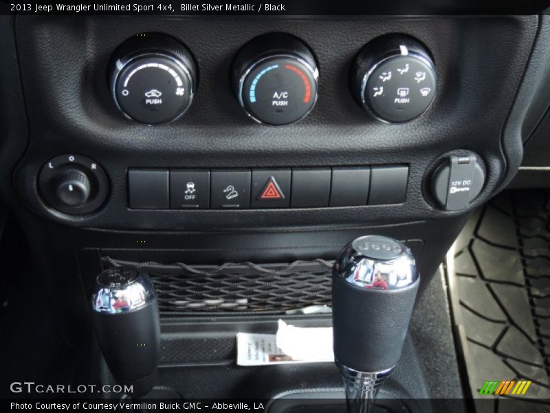 Billet Silver Metallic / Black 2013 Jeep Wrangler Unlimited Sport 4x4