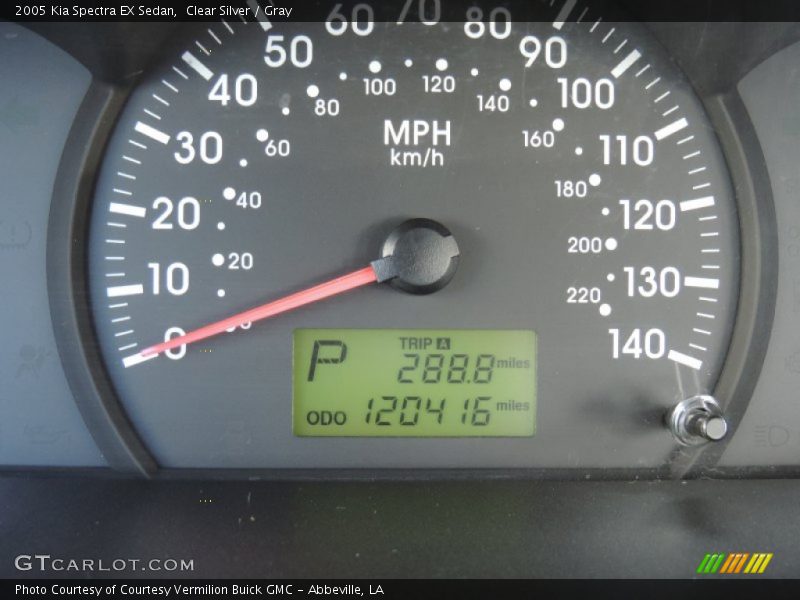 Clear Silver / Gray 2005 Kia Spectra EX Sedan