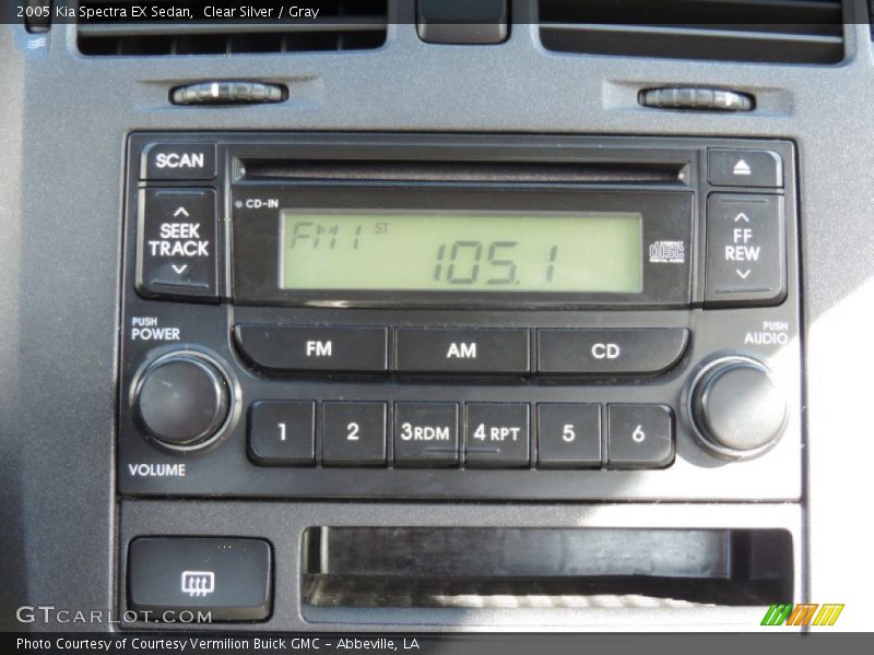 Clear Silver / Gray 2005 Kia Spectra EX Sedan