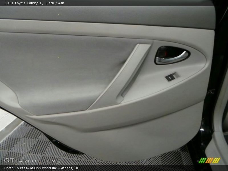 Black / Ash 2011 Toyota Camry LE