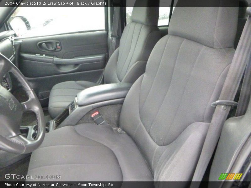 Black / Graphite 2004 Chevrolet S10 LS Crew Cab 4x4