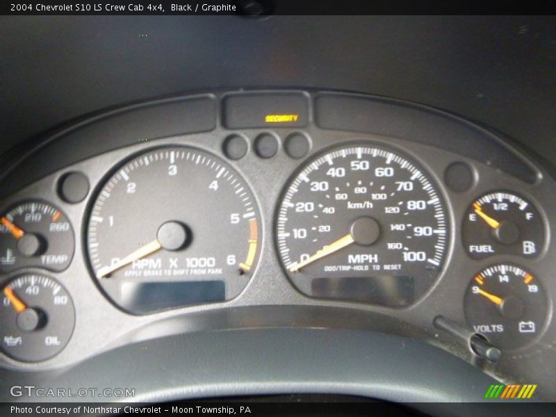 Black / Graphite 2004 Chevrolet S10 LS Crew Cab 4x4