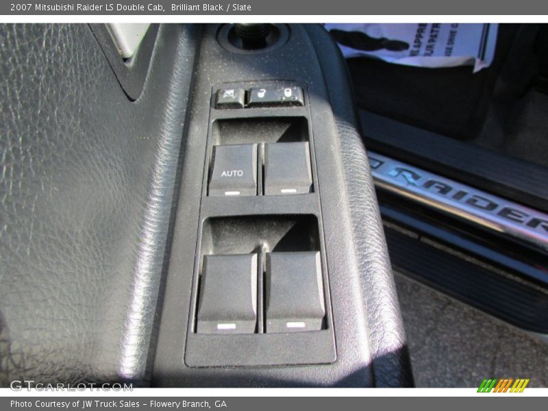 Brilliant Black / Slate 2007 Mitsubishi Raider LS Double Cab