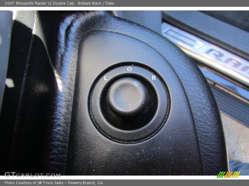 Brilliant Black / Slate 2007 Mitsubishi Raider LS Double Cab