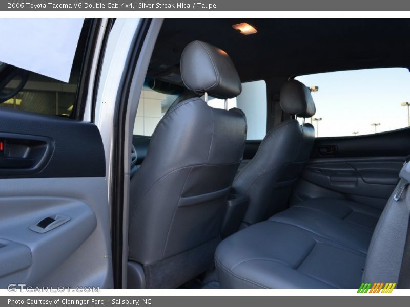 Silver Streak Mica / Taupe 2006 Toyota Tacoma V6 Double Cab 4x4