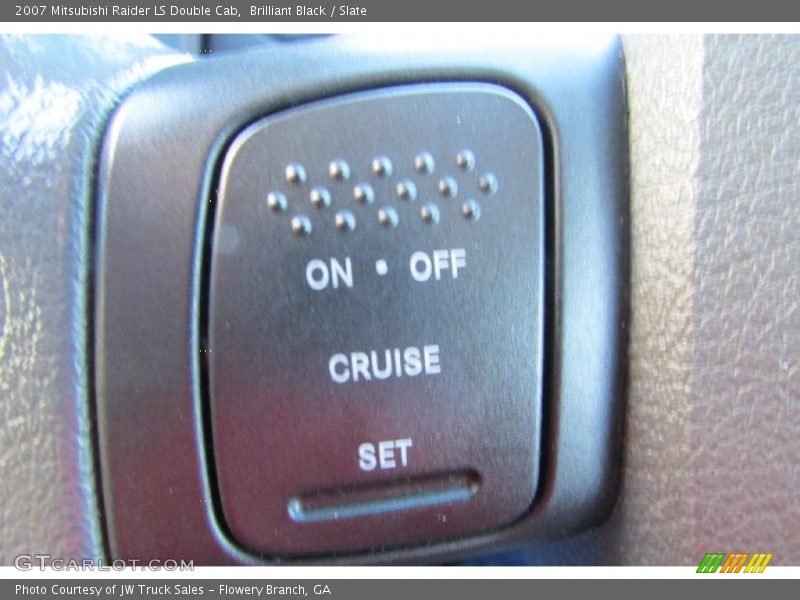 Brilliant Black / Slate 2007 Mitsubishi Raider LS Double Cab