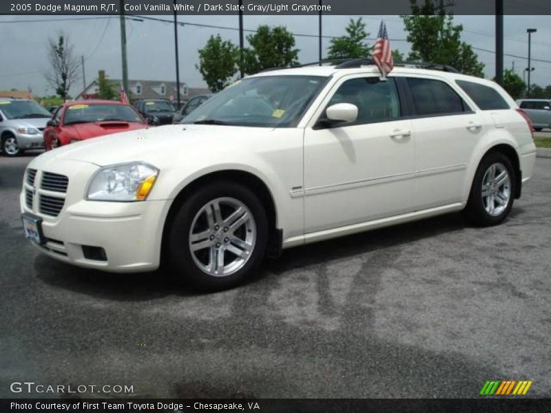Cool Vanilla White / Dark Slate Gray/Light Graystone 2005 Dodge Magnum R/T