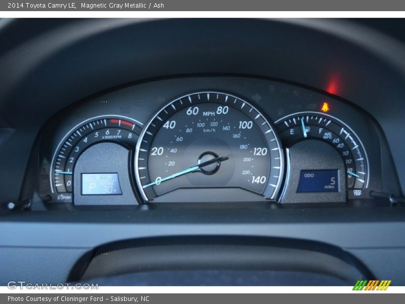 Magnetic Gray Metallic / Ash 2014 Toyota Camry LE