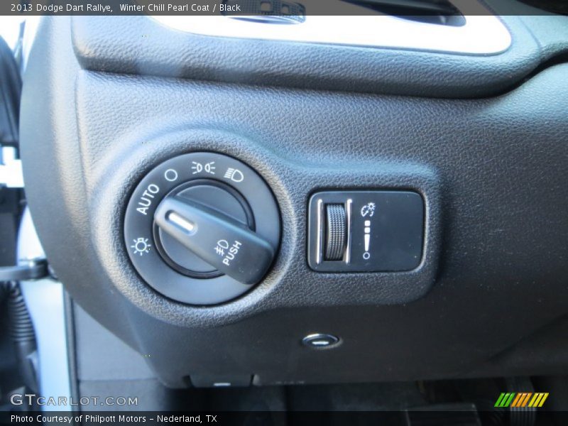 Winter Chill Pearl Coat / Black 2013 Dodge Dart Rallye