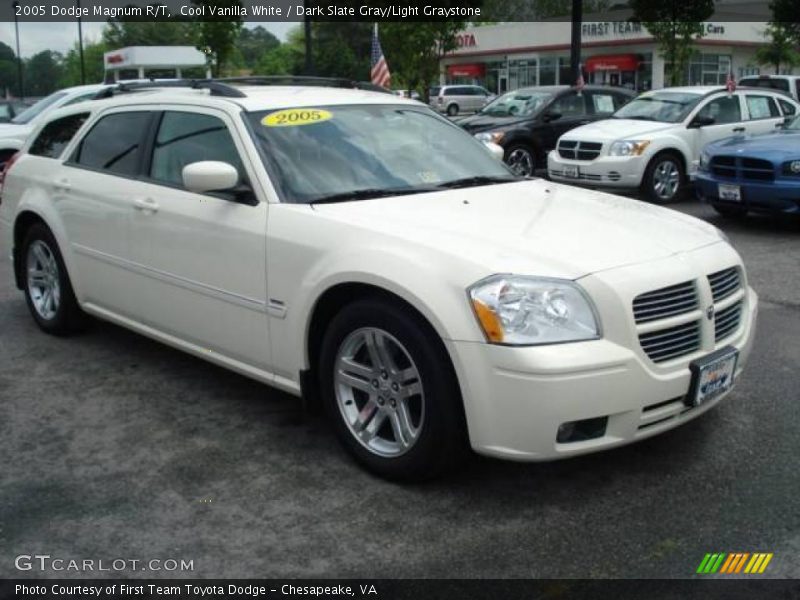 Cool Vanilla White / Dark Slate Gray/Light Graystone 2005 Dodge Magnum R/T