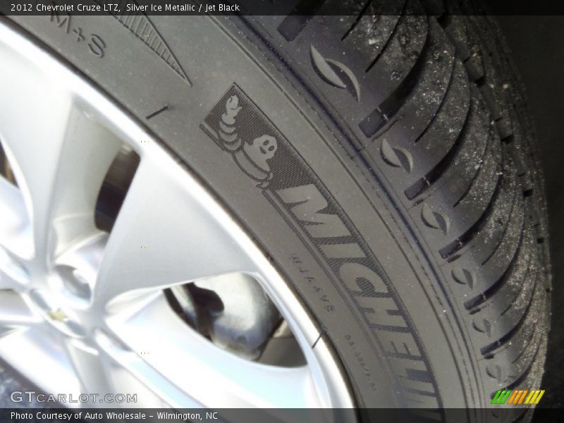 Silver Ice Metallic / Jet Black 2012 Chevrolet Cruze LTZ