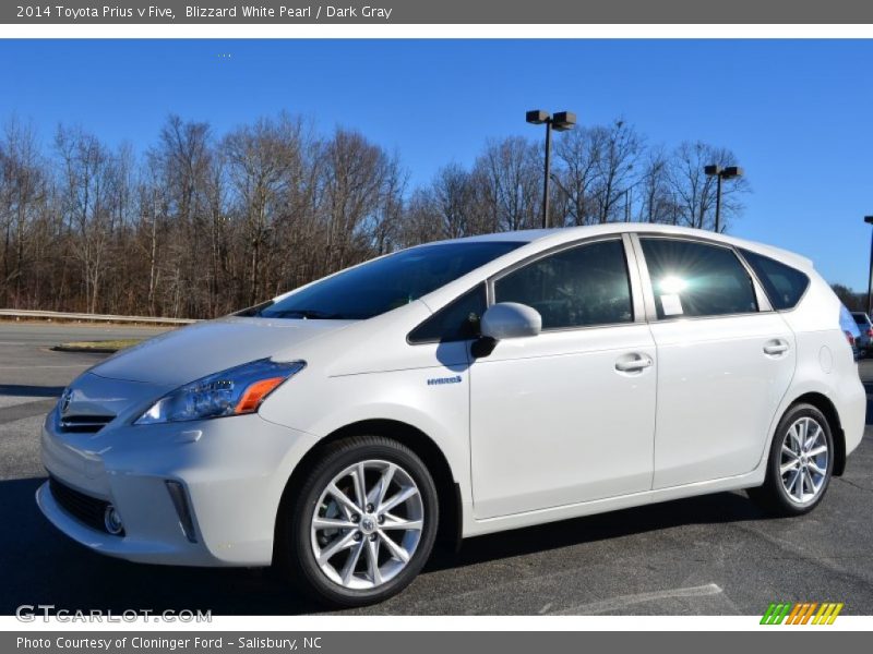 Blizzard White Pearl / Dark Gray 2014 Toyota Prius v Five