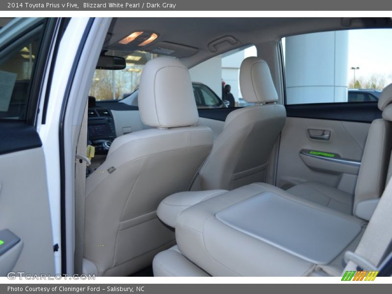 Blizzard White Pearl / Dark Gray 2014 Toyota Prius v Five