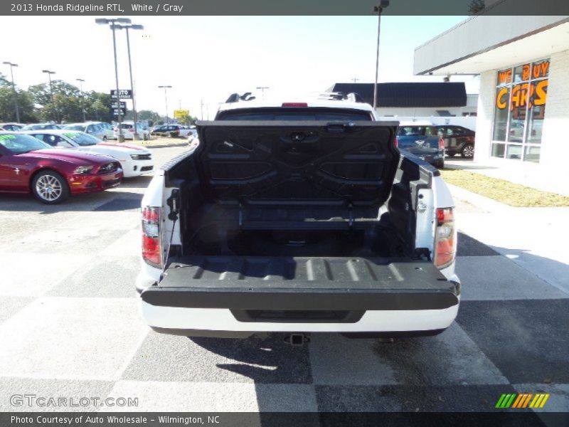 White / Gray 2013 Honda Ridgeline RTL