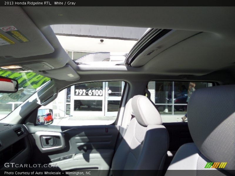 White / Gray 2013 Honda Ridgeline RTL