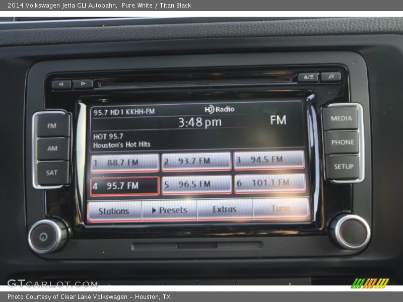 Pure White / Titan Black 2014 Volkswagen Jetta GLI Autobahn