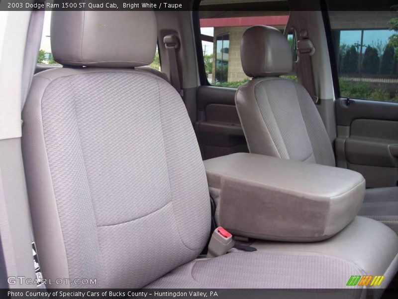 Bright White / Taupe 2003 Dodge Ram 1500 ST Quad Cab