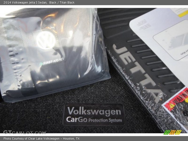 Black / Titan Black 2014 Volkswagen Jetta S Sedan