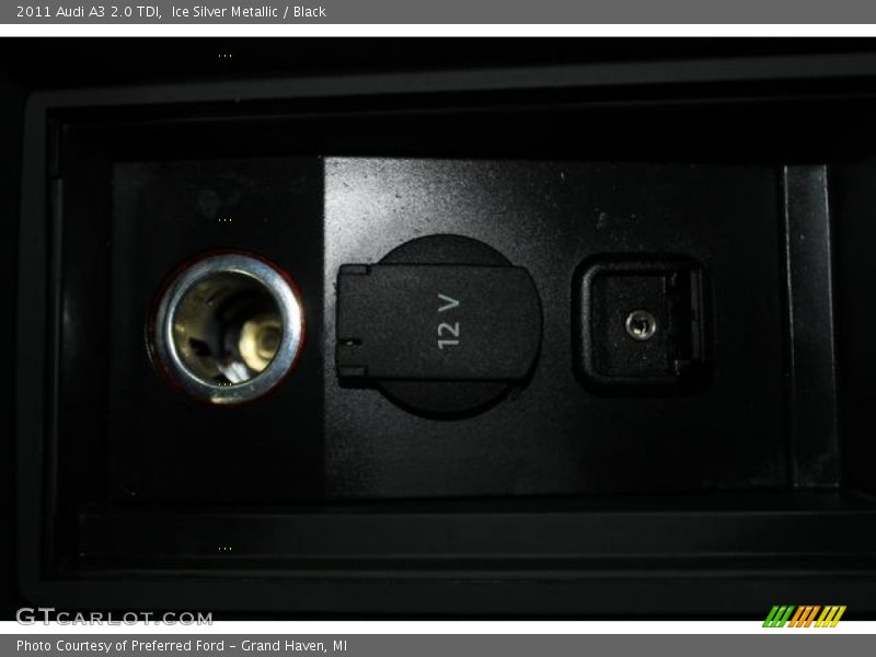 Ice Silver Metallic / Black 2011 Audi A3 2.0 TDI